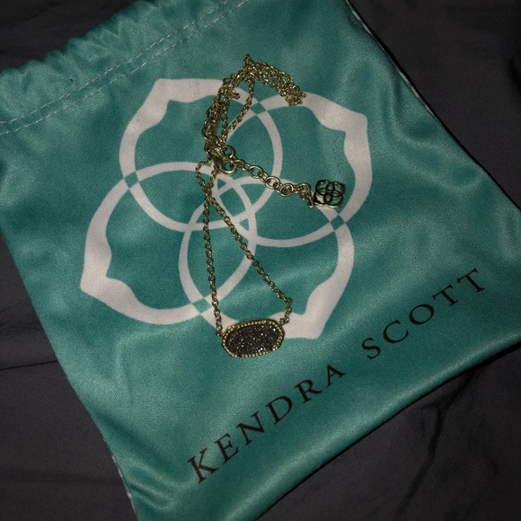Kendra Scott Jewelry - Elisa Kendra Scott necklace